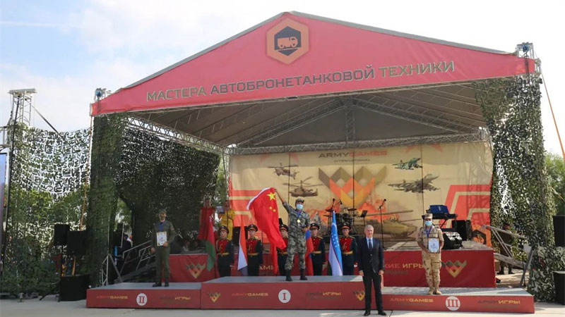 二十大代表向躍東：一路風(fēng)馳電掣，只因心中有夢！