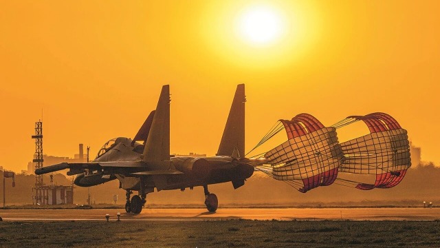 “換”醒戰(zhàn)斗力丨戰(zhàn)鷹披霞